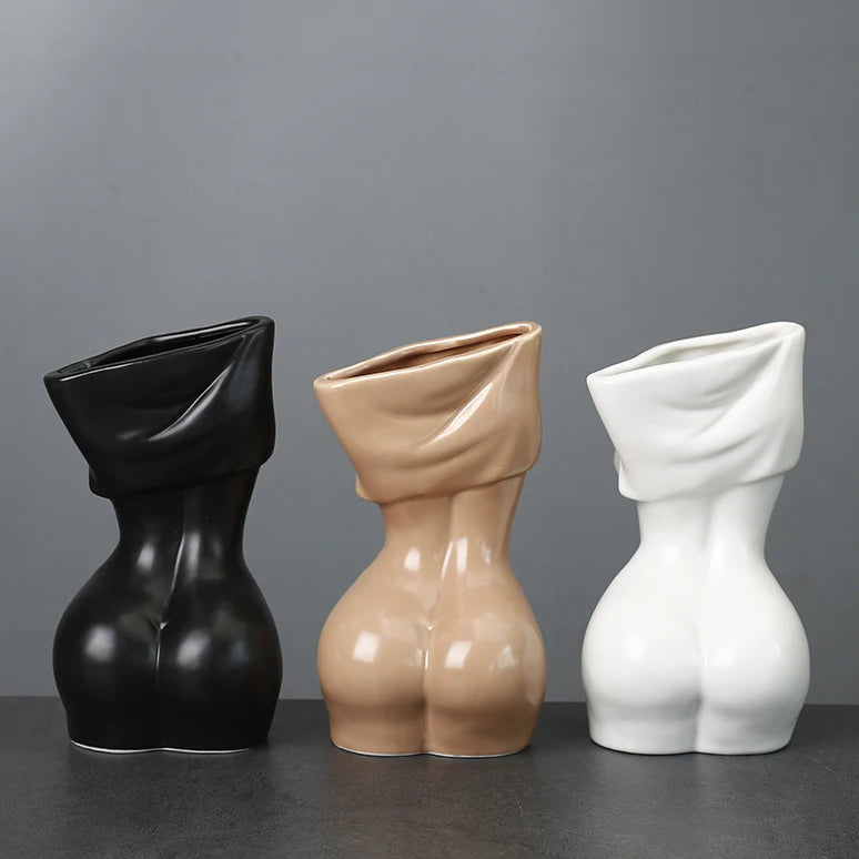 Vase Corps de Femme en Céramique